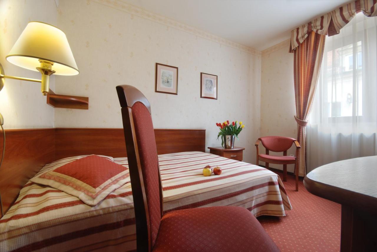 Hotel Basztowy Sandoměř Pokoj fotografie